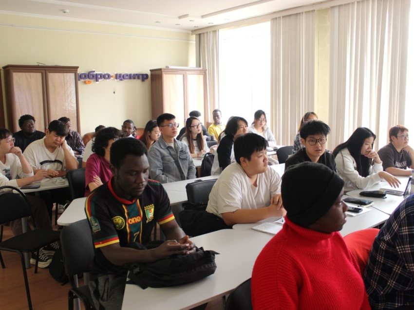 ​Ко Дню России в Забайкалье провели викторину для иностранных студентов