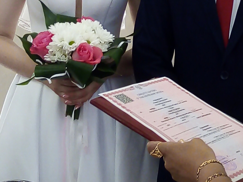 Участник СВО из села Улеты Zабайкалья зарегистрировал брак и рождение дочери