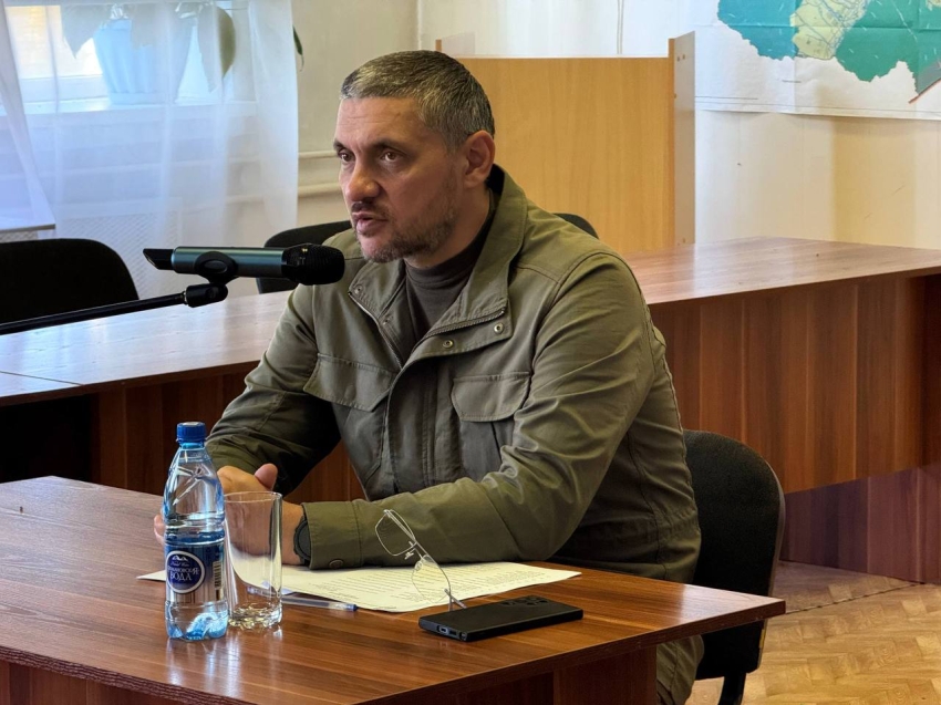 ​На разной частоте: Губернатор Забайкалья обсудил проблемы взаимодействия между структурами лесного хозяйства