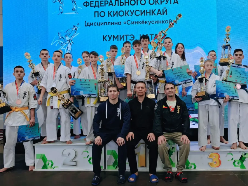 Сборная команда Забайкалья по киокусинкай выиграла 15 кубков Первенства ДФО
