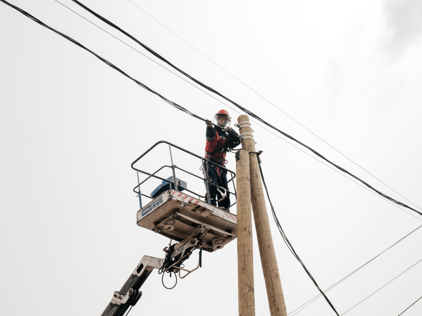 ​Энергетики «Россети Сибирь» приступили к реализации ремонтной программы в округах Забайкалья