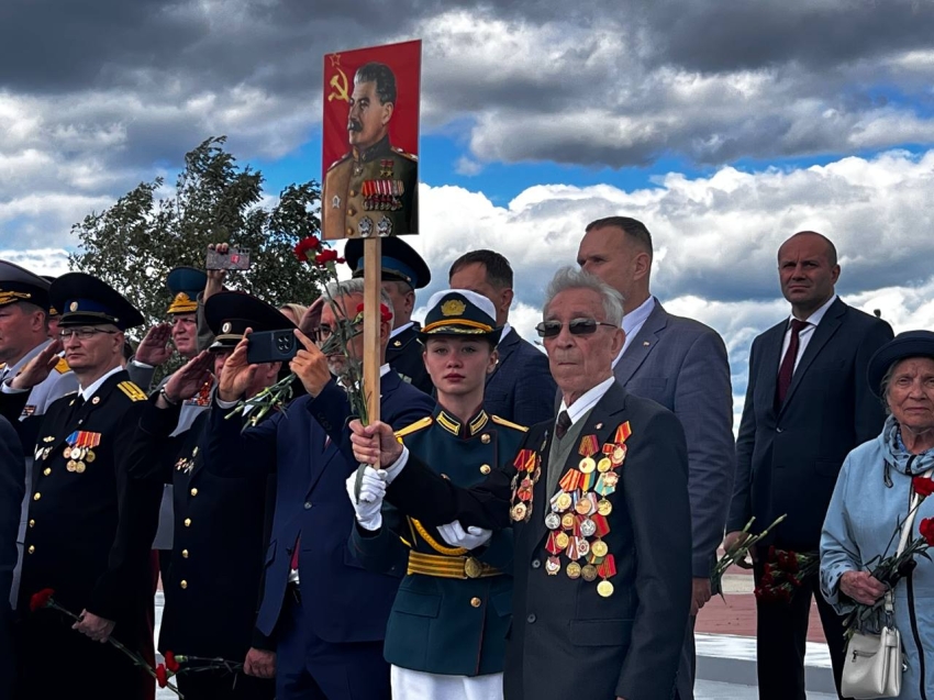 ​Преодолели пустыню Гоби, горные хребты Большого Хингана: На митинге в Чите вспоминали подвиг забайкальцев, вошедший в историю военного дела 