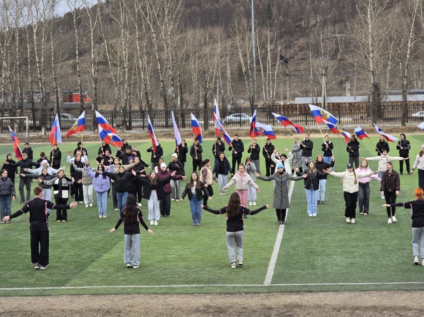  Сотни жителей Забайкалья из разных уголков региона объединила акция «10 000 шагов к жизни»