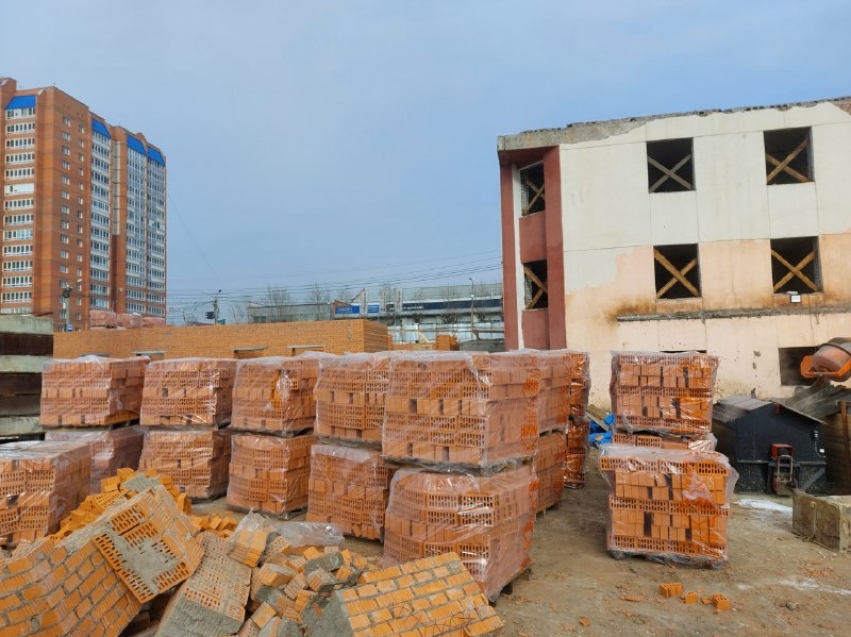 Реконструкция театра кукол в Чите идёт по графику