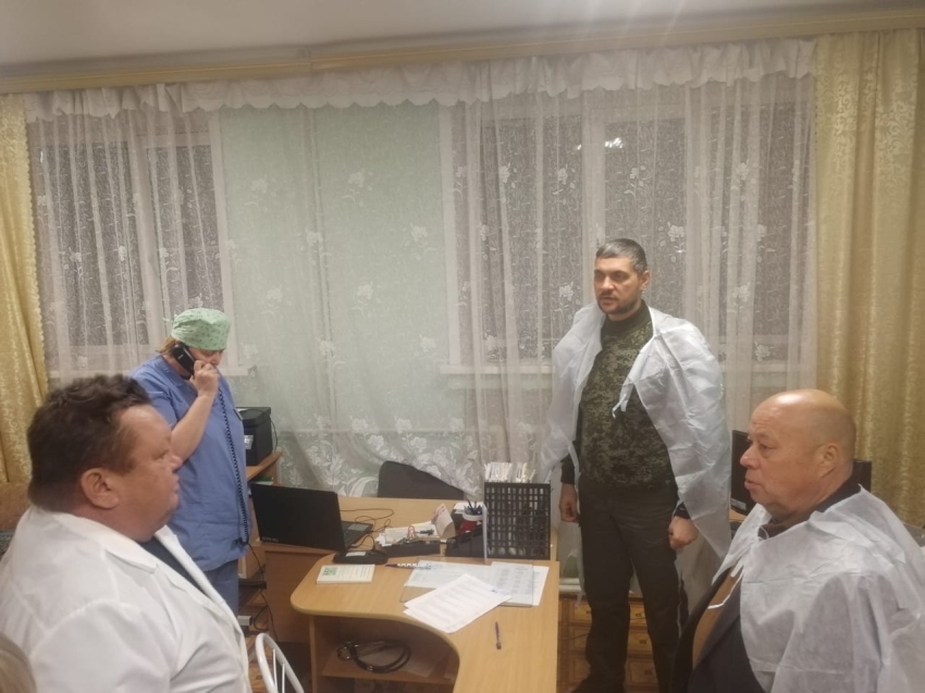 Александр Осипов пообщался с пострадавшими в аварии, которые находятся  в Шилкинской ЦРБ