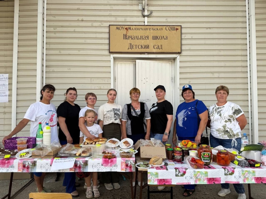 ​#ВместеСильнее: Жители села в Красночикойском округе собрали 83 тысячи рублей для бойцов на СВО за один день ярмарки