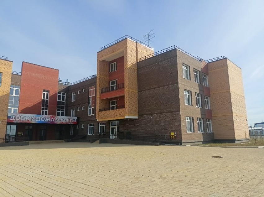 ​Новая школа в Смоленке решила вопрос с дефицитом мест