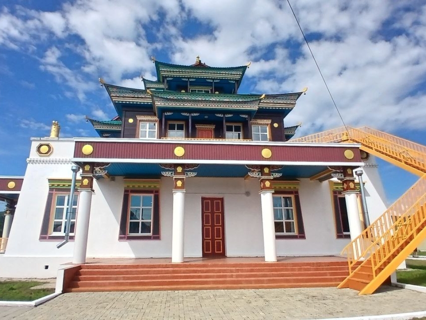 ​Двухвековой юбилей со дня основания Тарбагатайского дацана отметили в Узонском дацане