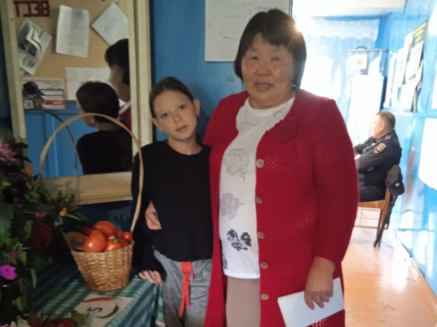 Глава сельского поселения «Олочинское» всю свою сознательную жизнь служит на благо своей Родины