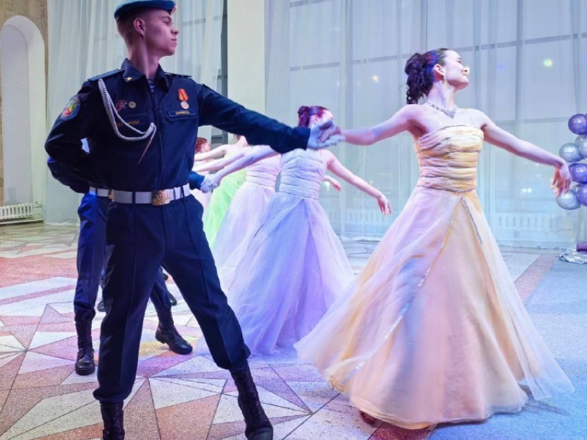 ​Сретенский бал объединил любителей искусства и культуры