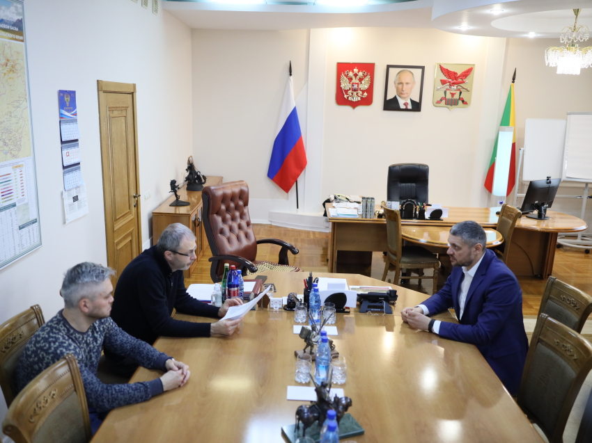 ​Губернатор Zабайкалья обсудил вопросы оснащения мобилизованных с губернатором Чукотского АО