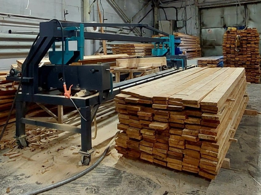 ​Объемы добычи полезных ископаемых, обработки древесины и металлургического производства за год выросли в Забайкалье 