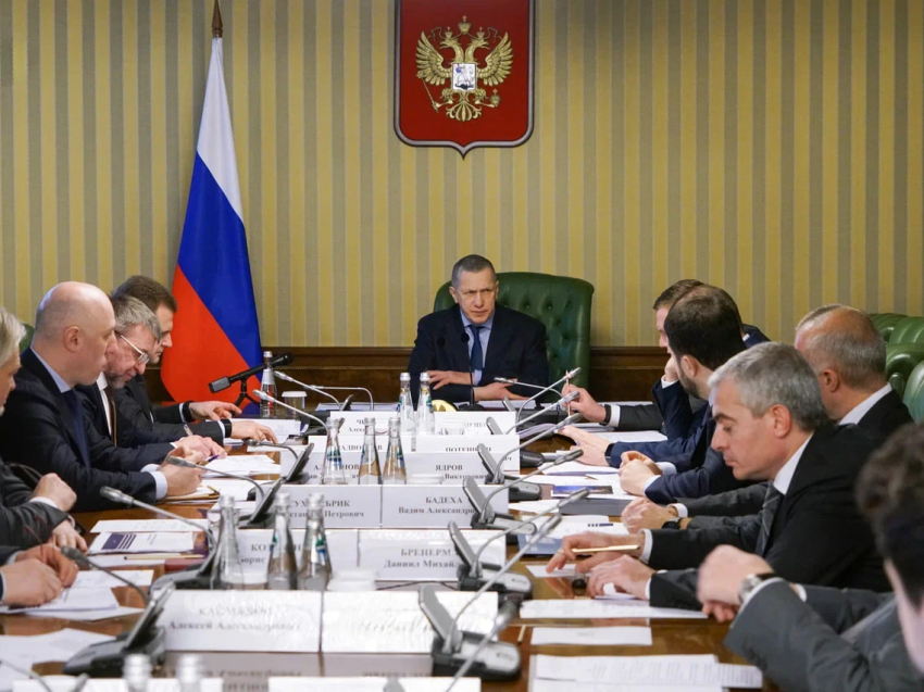 ​Юрий Трутнев: Дальний Восток получит самолеты Ил-114-300