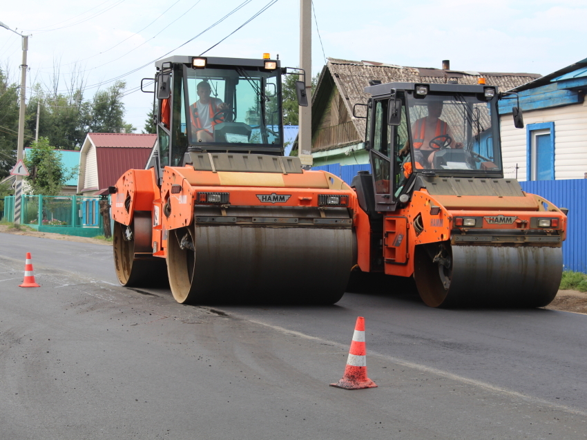 В Чите дорожные специалисты продолжают ремонт улицы Петровско-Заводской  