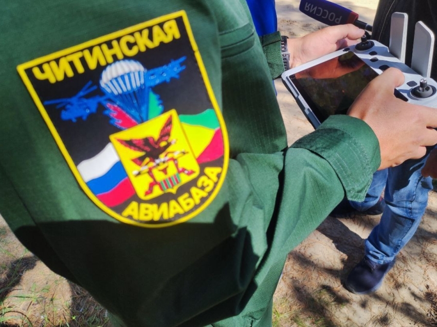 Благодаря использованию дрона авиапожарные отстояли от огня автозаправку и кафе в Карымском округе