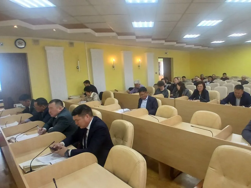 ​В Агинском Бурятском округе подвели итоги отопительного сезона и обсудили подготовку к будущему