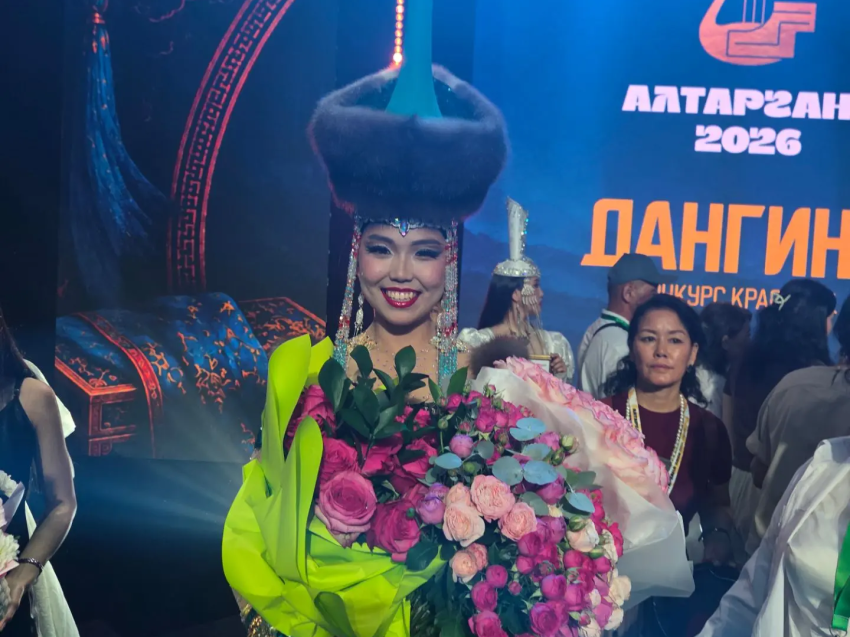 «Алтаргана-2026». Уроженка села Цокто-Хангил Билигма Дондокова стала финалисткой конкурса красавиц «Дангина»