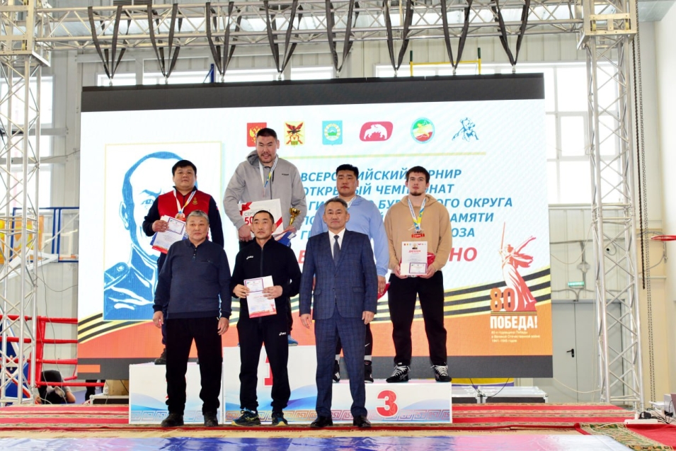 Больше 150 лучших борцов собрались на борцовский чемпионат в Агинском округе