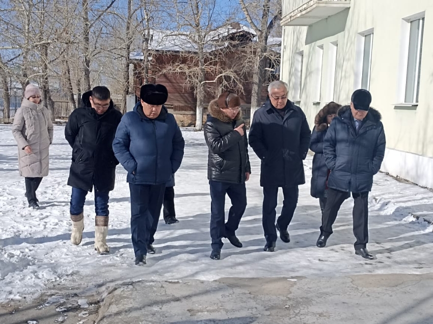 ​Баир Жамсуев встретился с коллективом Могойтуйского аграрно-промышленного техникума.