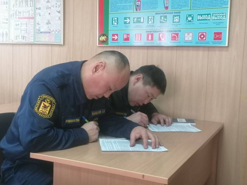 Подготовку личного состава газодымозащитной службы провели  в  «Забайкалпожспасе»