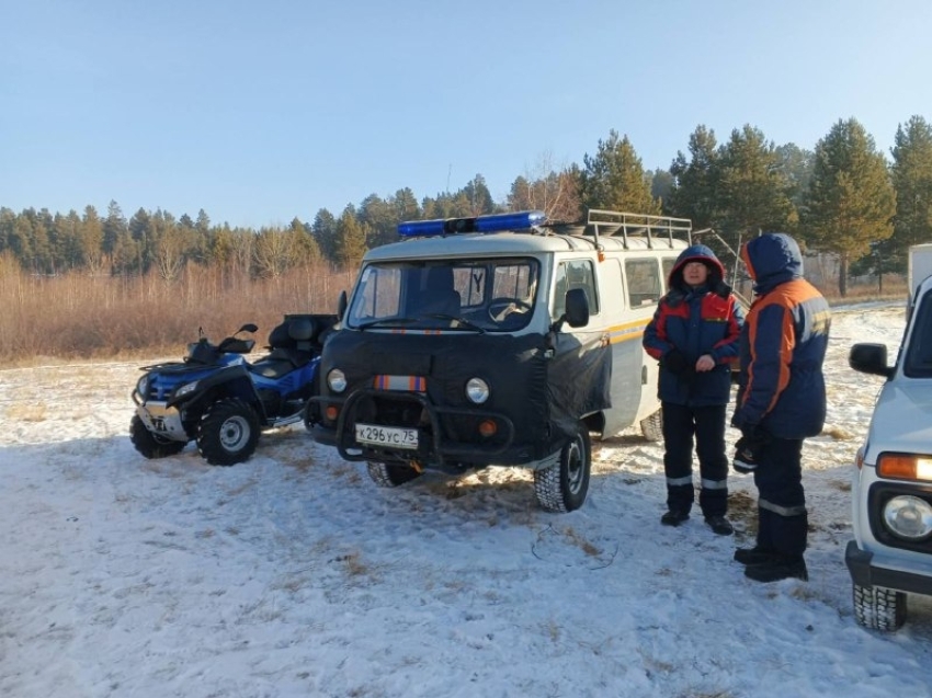 Спасатели ГУ«Забайкалпожспас» в Каларском районе доставили в больницу оленевода
