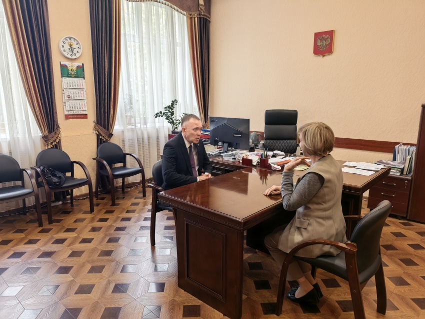 Итоги рабочей встречи руководителей Департамента мировых судей и Минюста