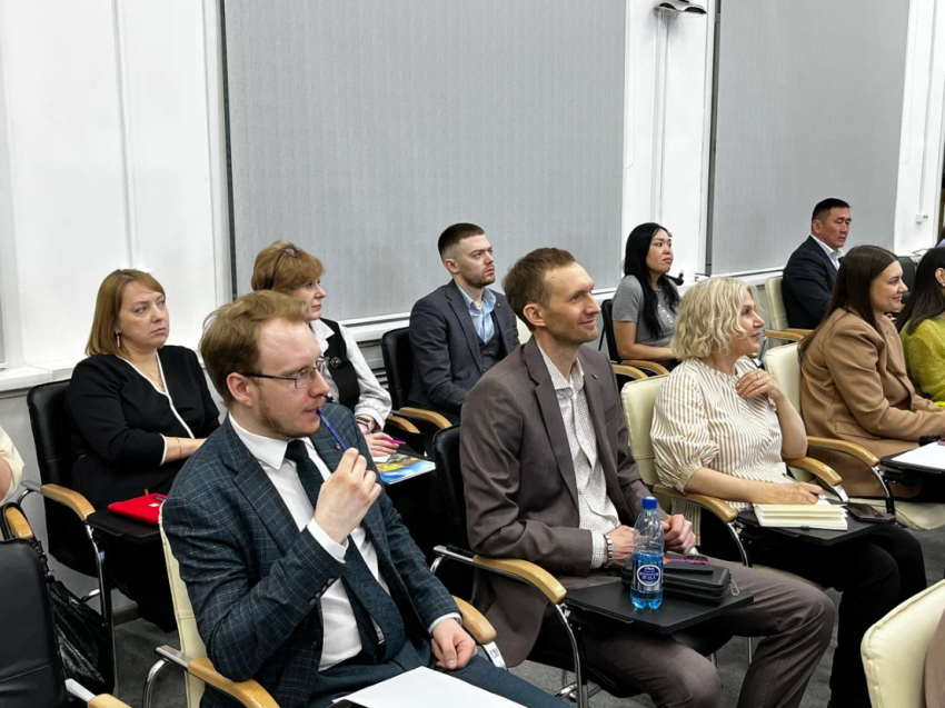 Госслужащие Забайкальского края посетили Образовательные сессии 