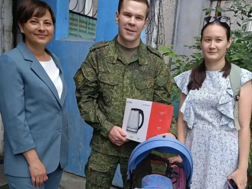Госветслужба Забайкальского края поздравила семьи участников специальной военной операции с Днем семьи, любви и верности