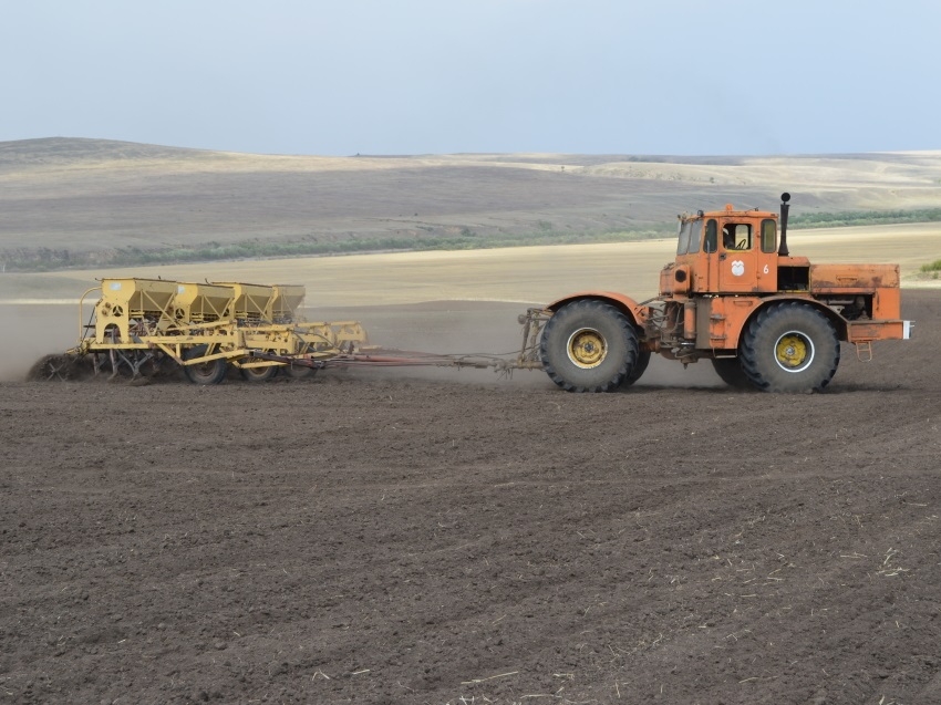 ​Хозяйствам Забайкалья направили свыше 10 миллионов рублей за проведенные агротехнологические работы