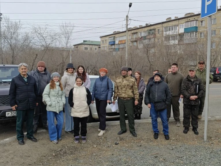 Госслужащие и добровольцы присоединяются к патрулированию лесных территорий даже на выходных