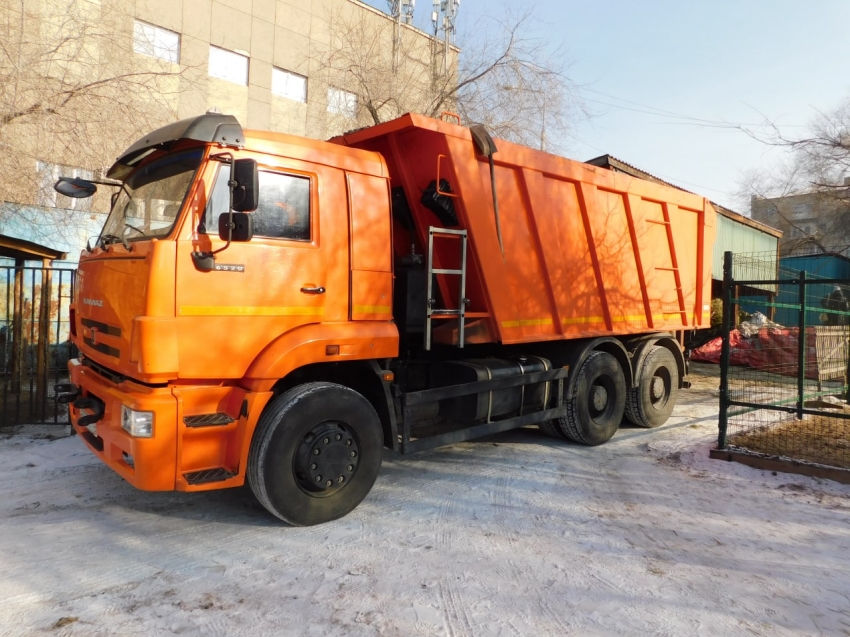 Минприроды Забайкалья: «Водители мусоровозов «Автолидера» получили зарплату и продолжили работу»