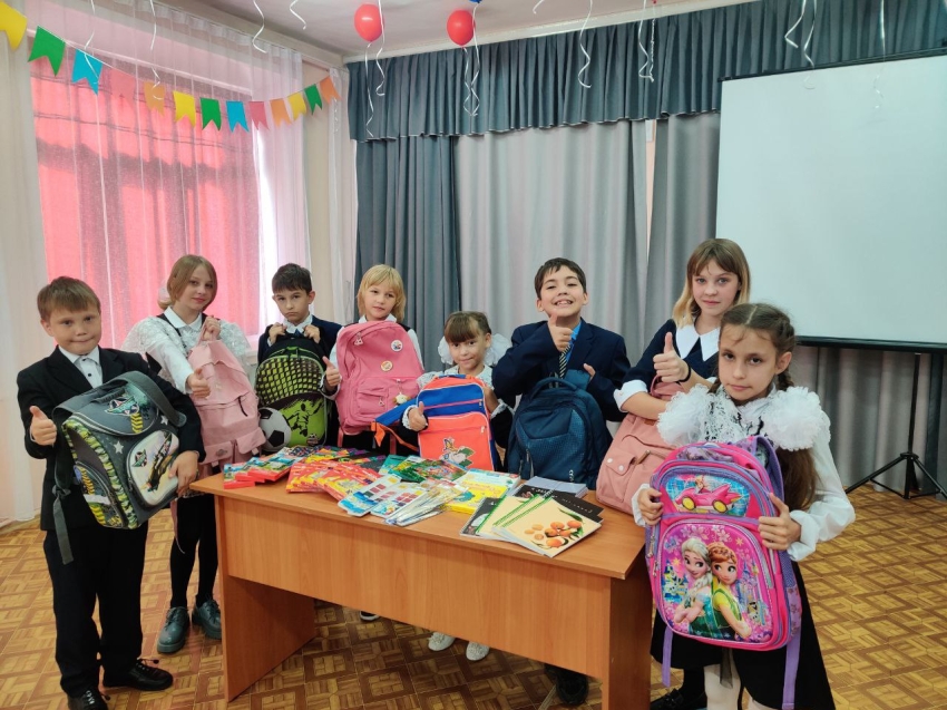 Социальные учреждения Читы помогают семьям собрать детей в школу
