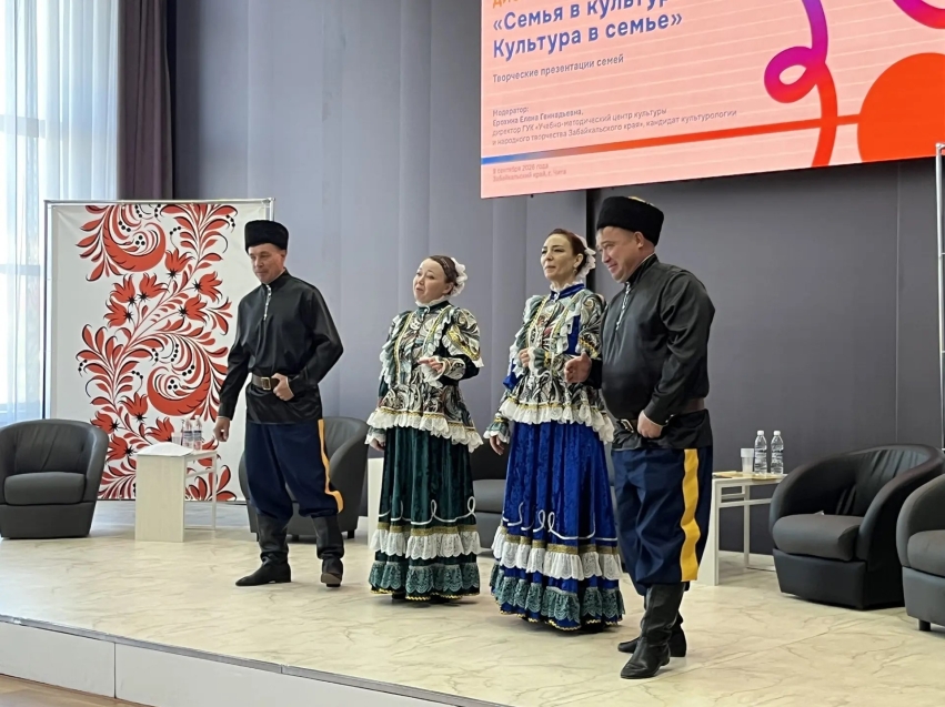 Ансамбль «Силькари» из Шилки рассказал о преемственности традиций в их семейном творческом коллективе