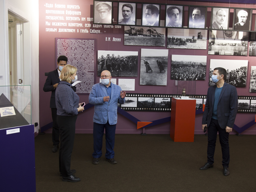 Министр культуры высоко оценила новую выставку забайкальского краеведческого музея