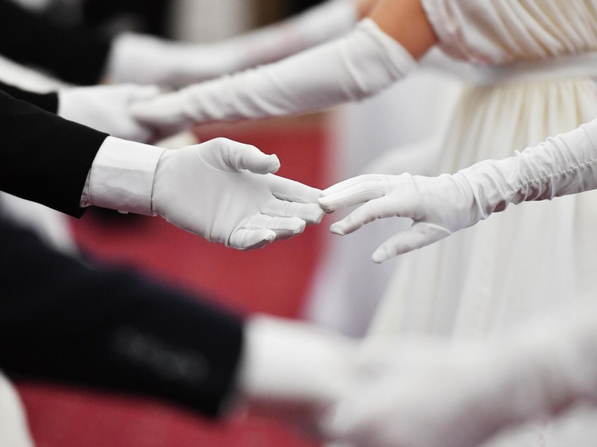 Участники бала Героев Отечества станцуют под победную «Рио-Риту» Забайкальской в краевой филармонии 