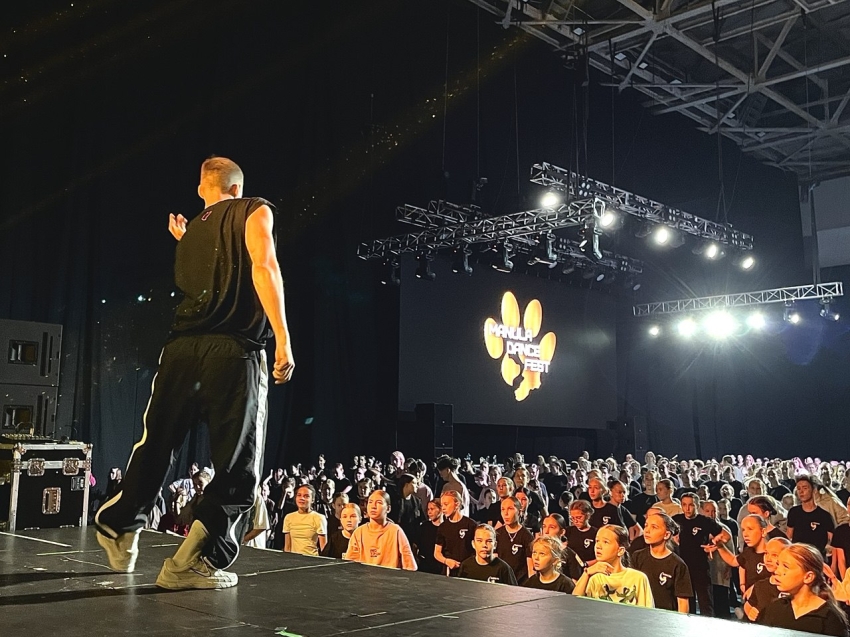 Мы начинаем «Манулу»! Танцевальный фестиваль для хореографов Сибири и Дальнего Востока открыли в Чите