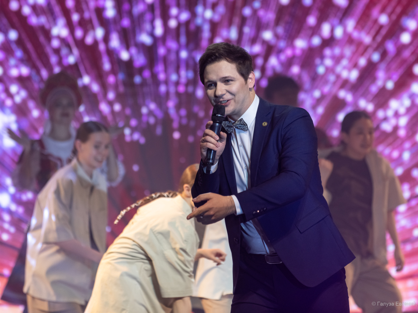 Певец Николай Рябуха побывает с гастрольным туром в округах Забайкалья 