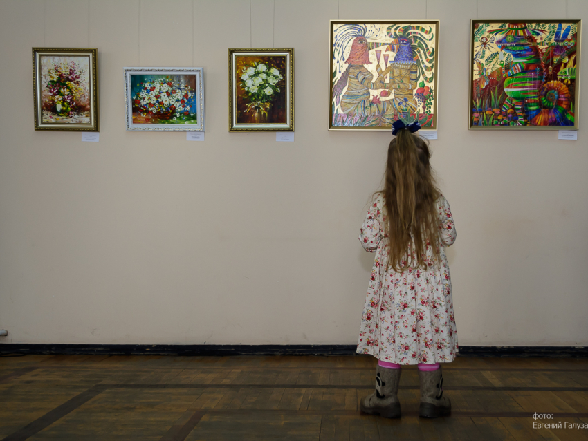Выставку картин «солнечных» детей проведут впервые в Забайкалье