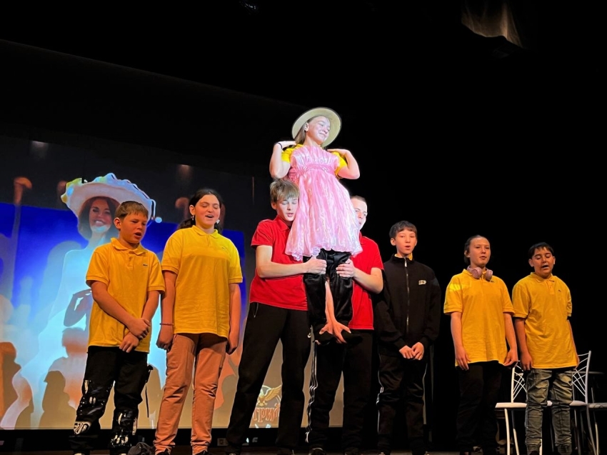 Театральный фестиваль «Подмостки Забайкалья» для подростков стартовал в Чите