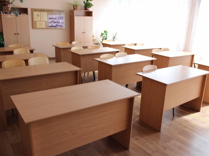 2,2 миллиона рублей выделено на приобретение мебели в Борзинскую школу №43