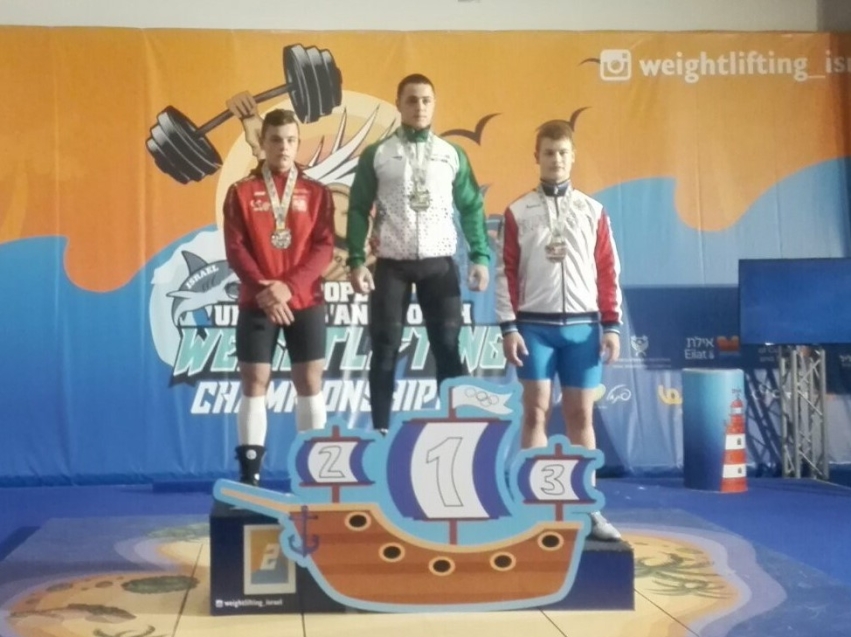 Забайкальский тяжелоатлет завоевал бронзовую медаль на первенстве Европы