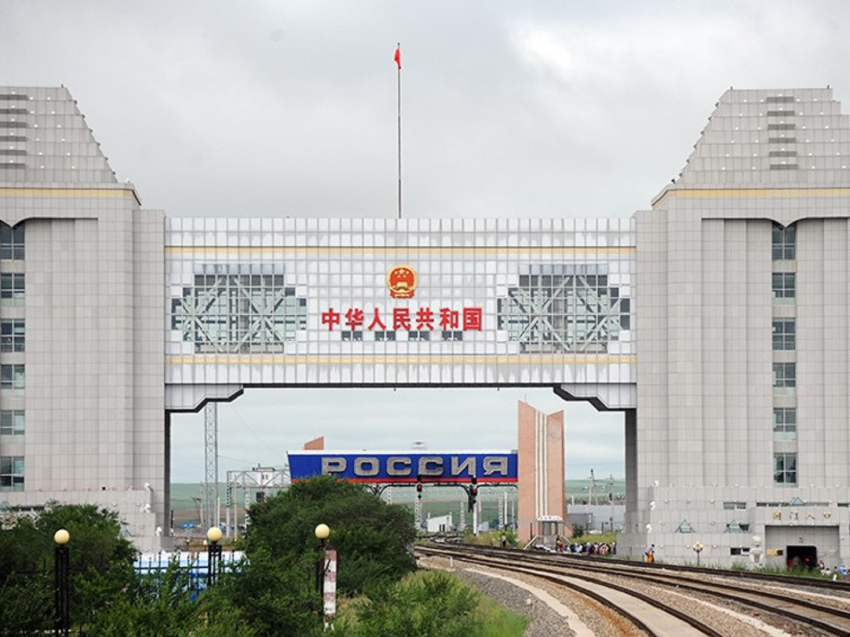 Власти Забайкалья помогут гражданам КНР из поезда Москва – Пекин пересечь границу
