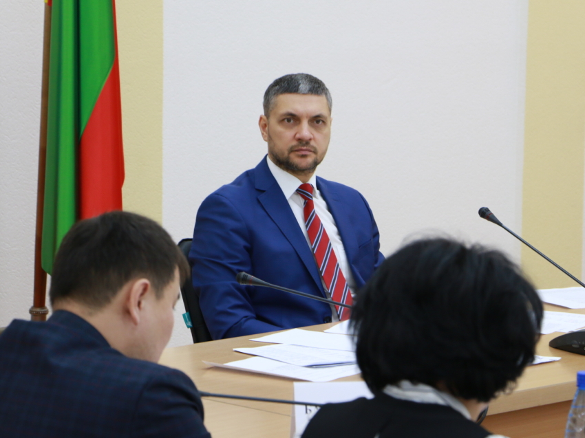 Александр Осипов поручил КСП выяснить причины задержек госзакупок со стороны министерств 