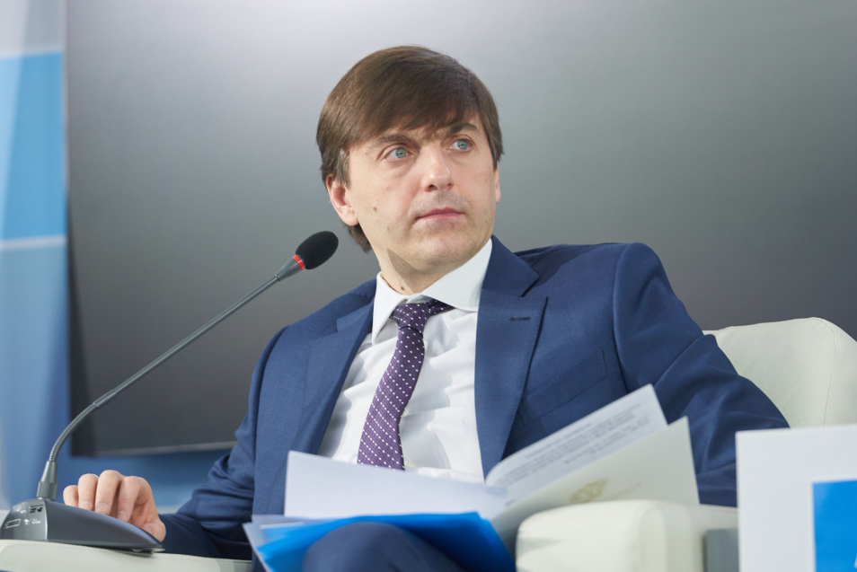 Всероссийские проверочные работы перенесли на начало следующего учебного года