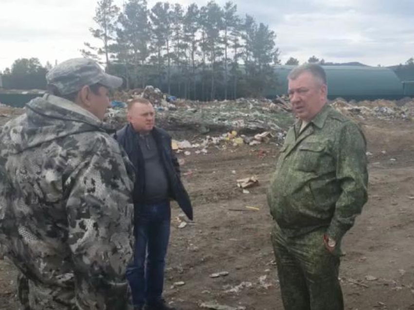 Андрей Гурулев поручил устранить технические недочеты на свалке бытовых отходов в Хилке 
