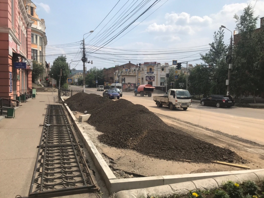 На улице Амурской в Чите после ремонта по нацпроекту появятся новые остановки и парковочные места