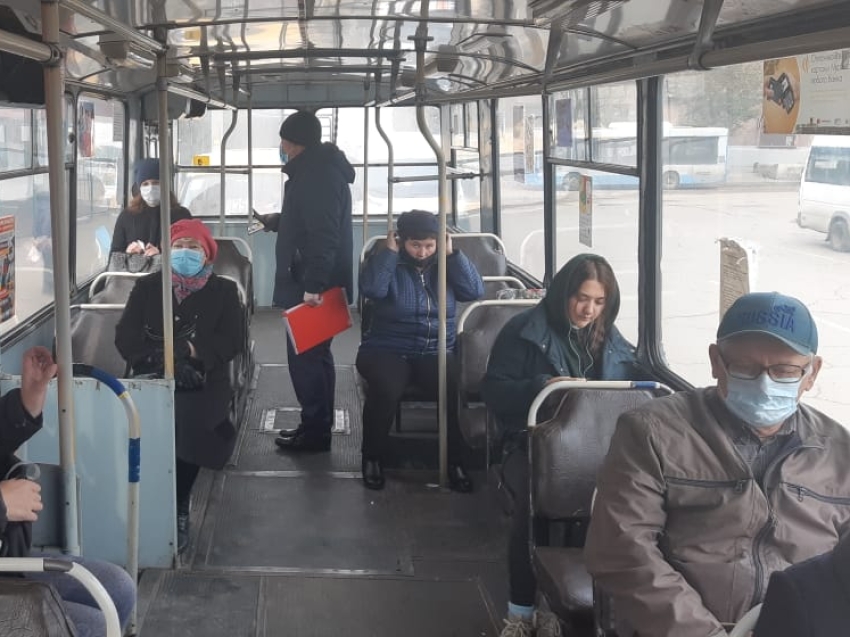 Александр Бардалеев: Больше всего нарушений масочного режима зафиксировано в общественном транспорте Читы 