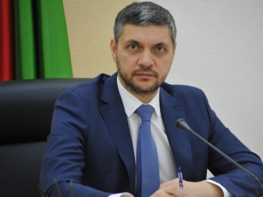 Александр Осипов сообщил о предпринимаемых  правительством региона мерах в связи с обострением ситуации по коронавирусу 