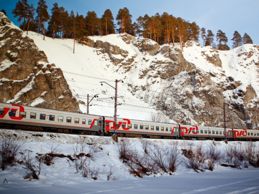Забайкальцы могут путешествовать на поездах в новогодние праздники со скидкой 30%