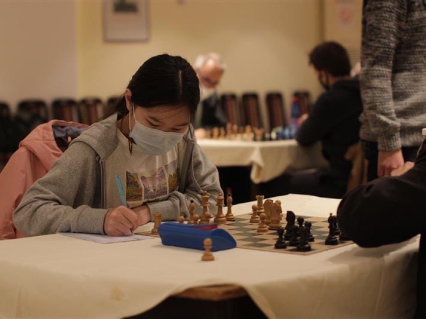 Юная шахматистка Забайкалья стала абсолютной чемпионкой международного турнира в Белграде